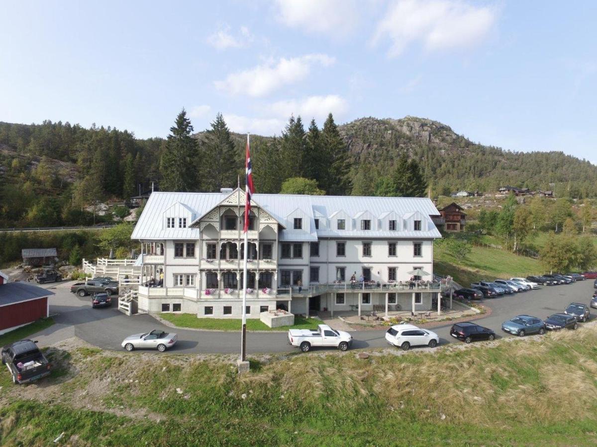 Hotell Eikerapen Gjestegard Aseral Fossdal Exterior foto